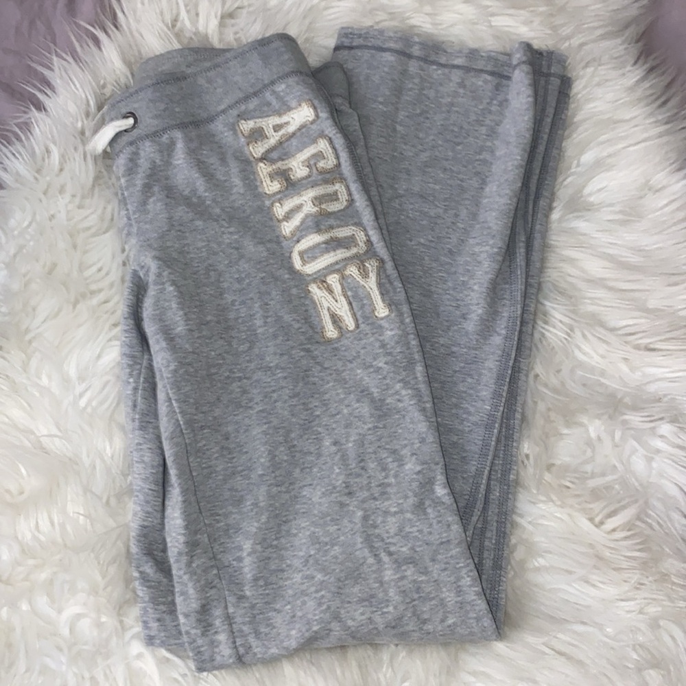 Aeropostale stretch sweatpants gray size S